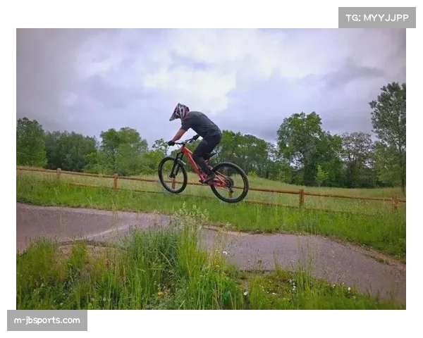 世界山地自行车锦标赛瑞士举办,赛道难度升级